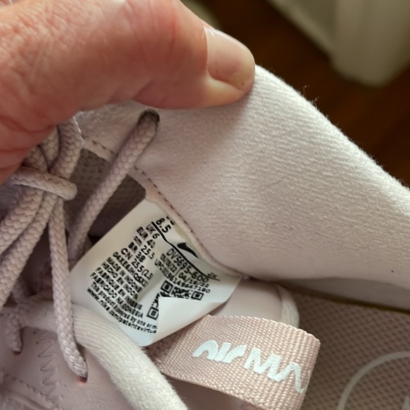 Nike women’s running shoes - 8.5 - Picture 4 of 4